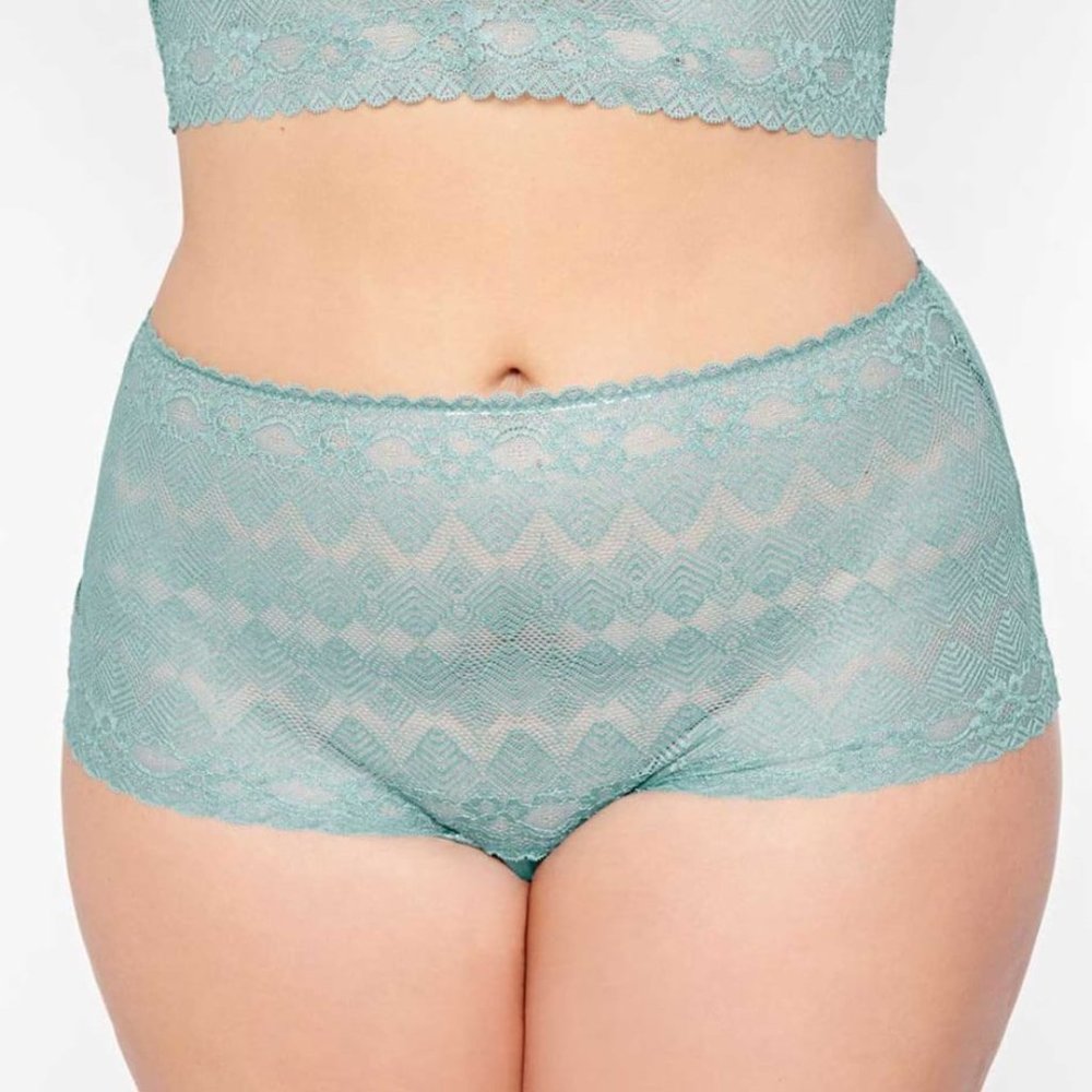 🆕️ Ashley Graham Lace Thong Panty